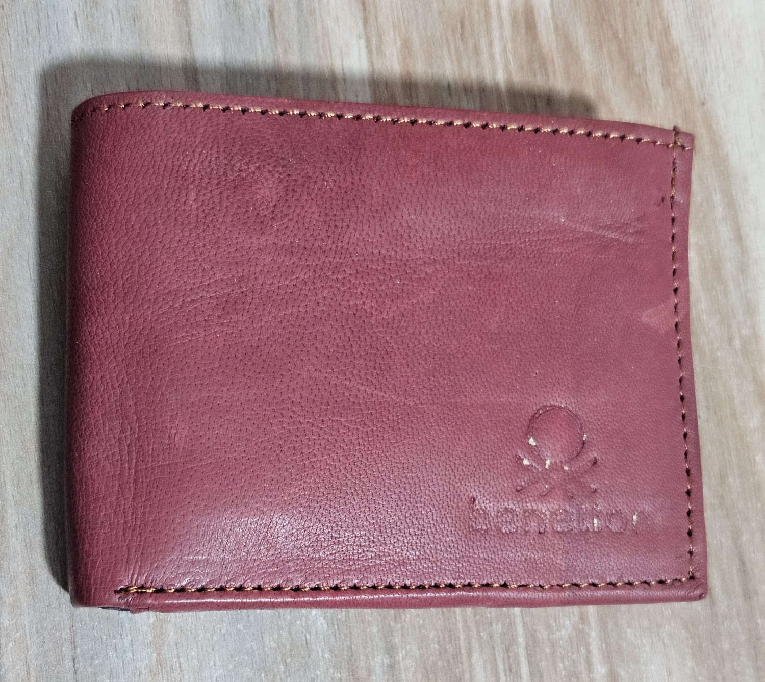 Men Casual Red Genuine Leather RFID Wallet  (4 Card Slots)